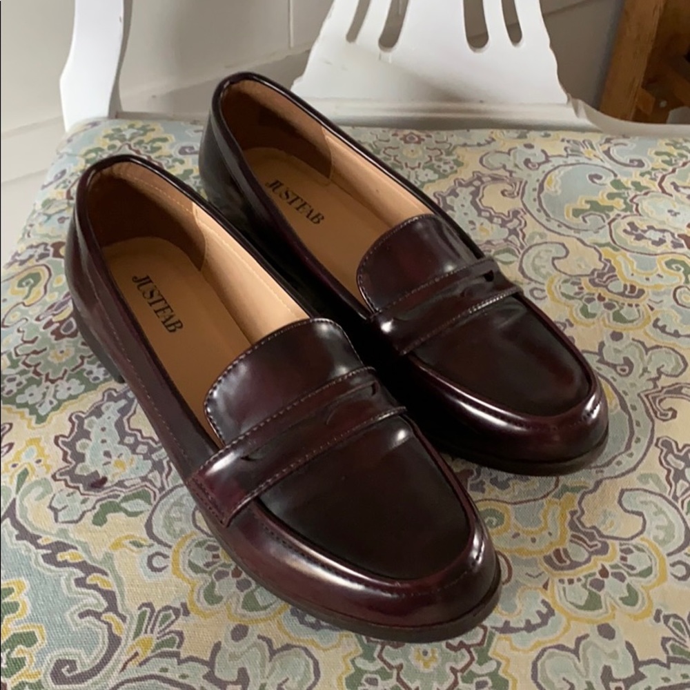 New JUST FAB oxblood brown red penny loafers sz 7
